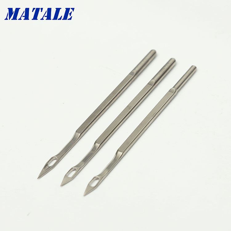 Artifical turf needle-1.JPG